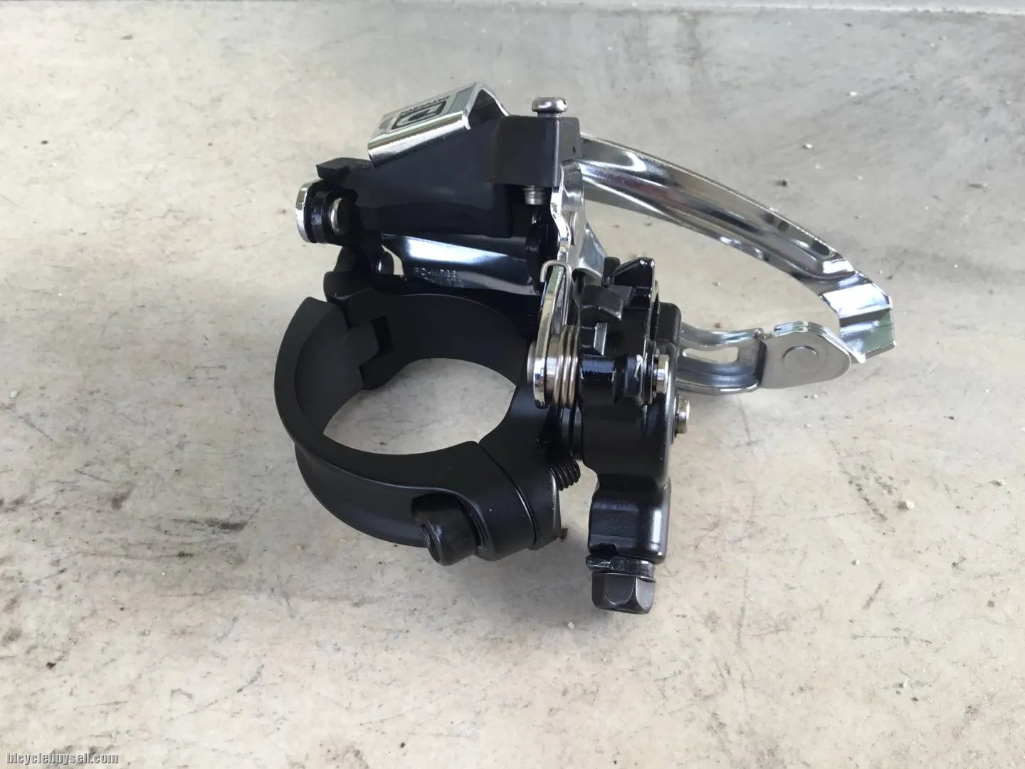 Shimano XT 2x10speed FD - Low Clamp â€” free courier