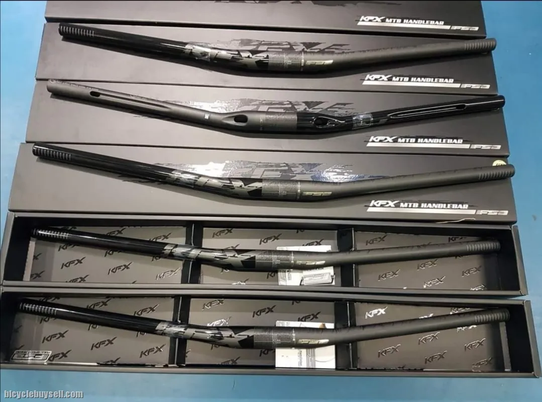 FSA KFX Integrated Carbon Handlebar (740mm) -2023- Brand New !!!