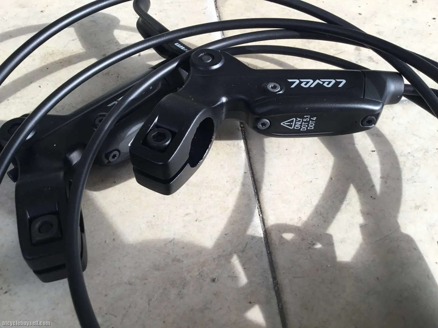 Sram LEVEL Pro Hidaulic Brakeset - free courier