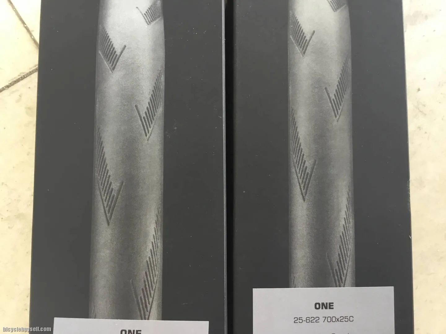 Schwalbe One 700/25c Tires 1Pair - Folding Bead - One For All  -- free courier