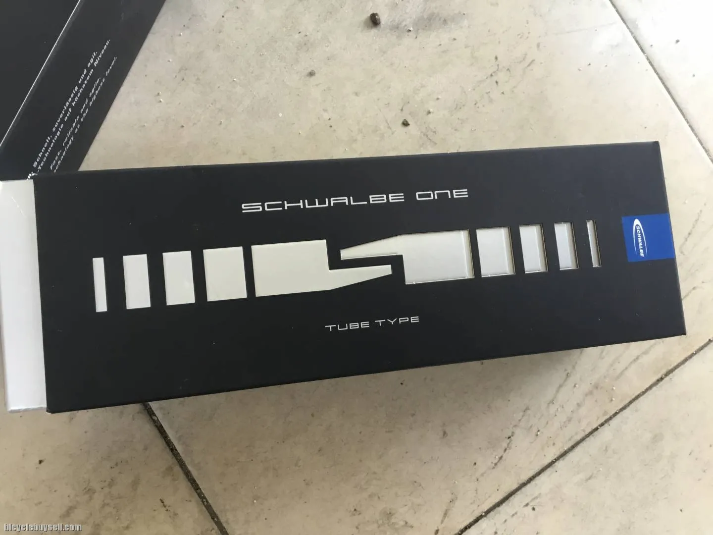 Schwalbe One 700/25c Tires 1Pair - Folding Bead - One For All  -- free courier