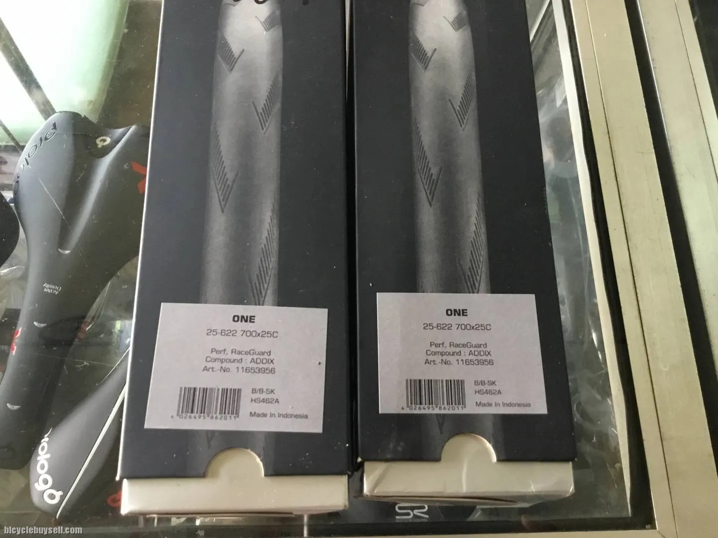 Schwalbe ONE 25c (1Set) Performance Evo Line Tires (free pos w.m)