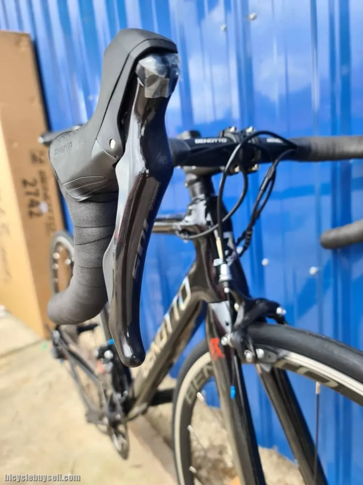 Benotto R100 Carbon Roadbike -105;R7000- (Brand New !!!)