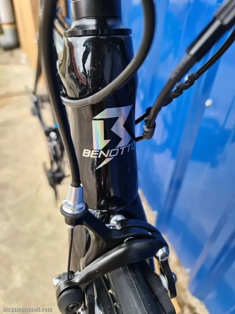 Benotto R100 Carbon Roadbike -105;R7000- (Brand New !!!)
