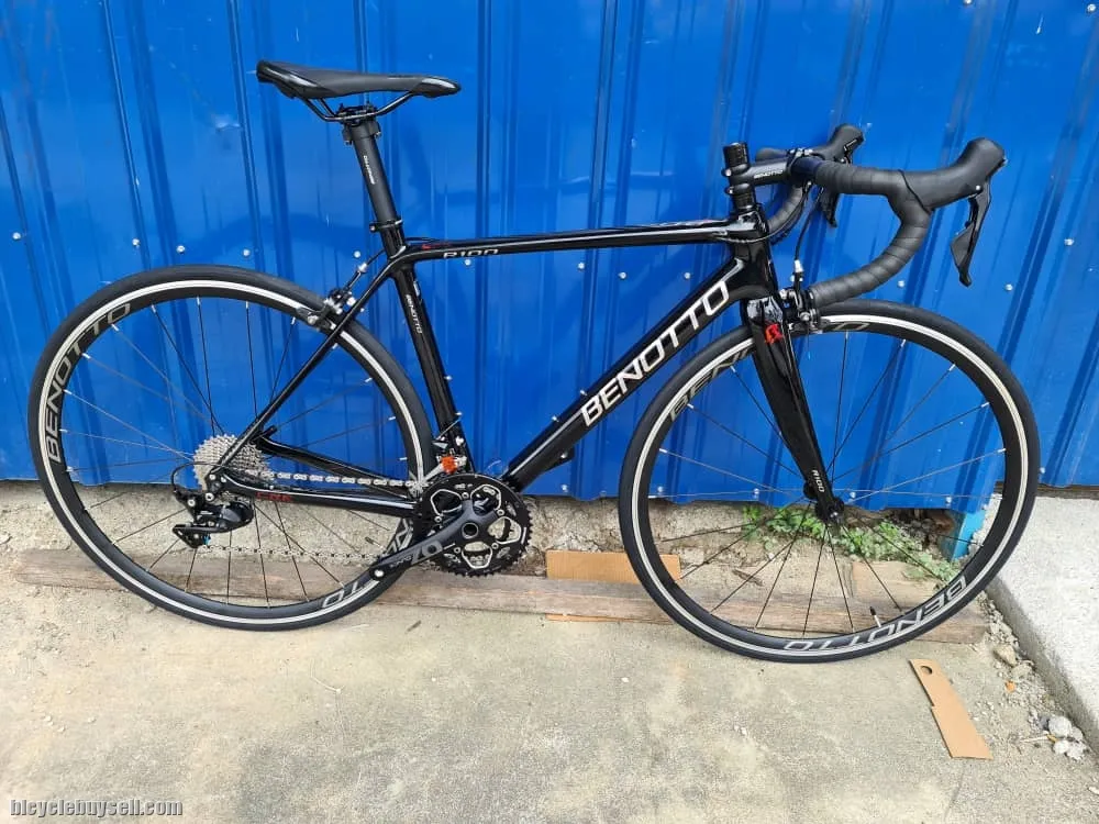 Benotto R100 Carbon Roadbike -105;R7000- (Brand New !!!)
