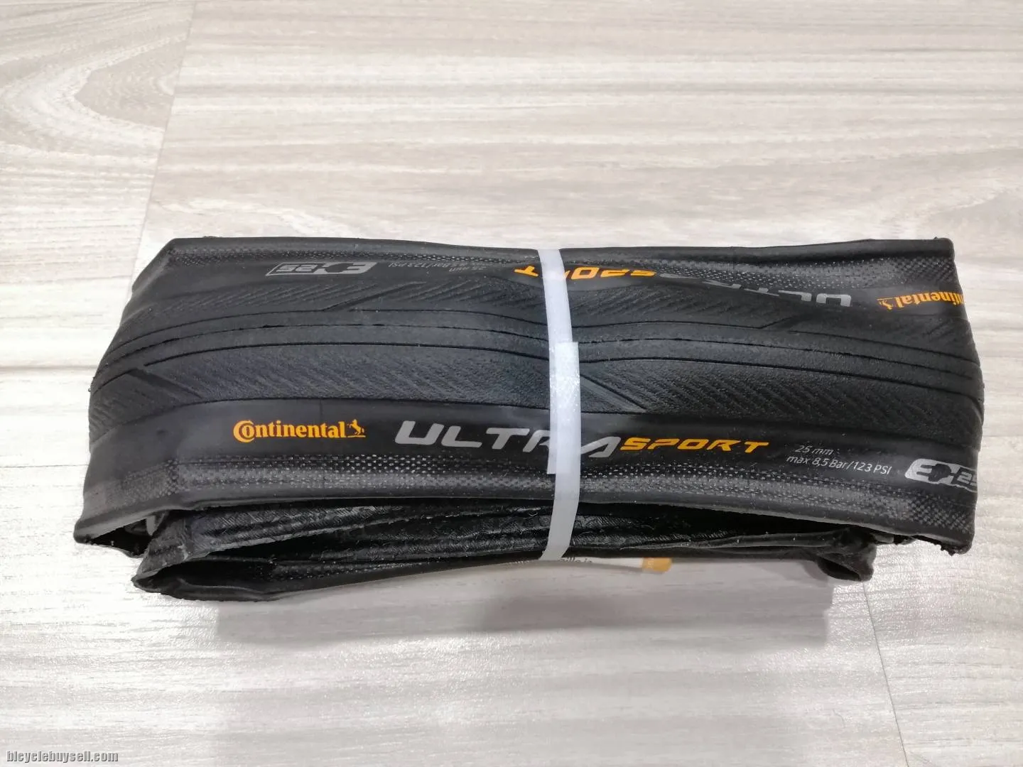 Continental Ultra Sport 3 Road Tire 700x25c