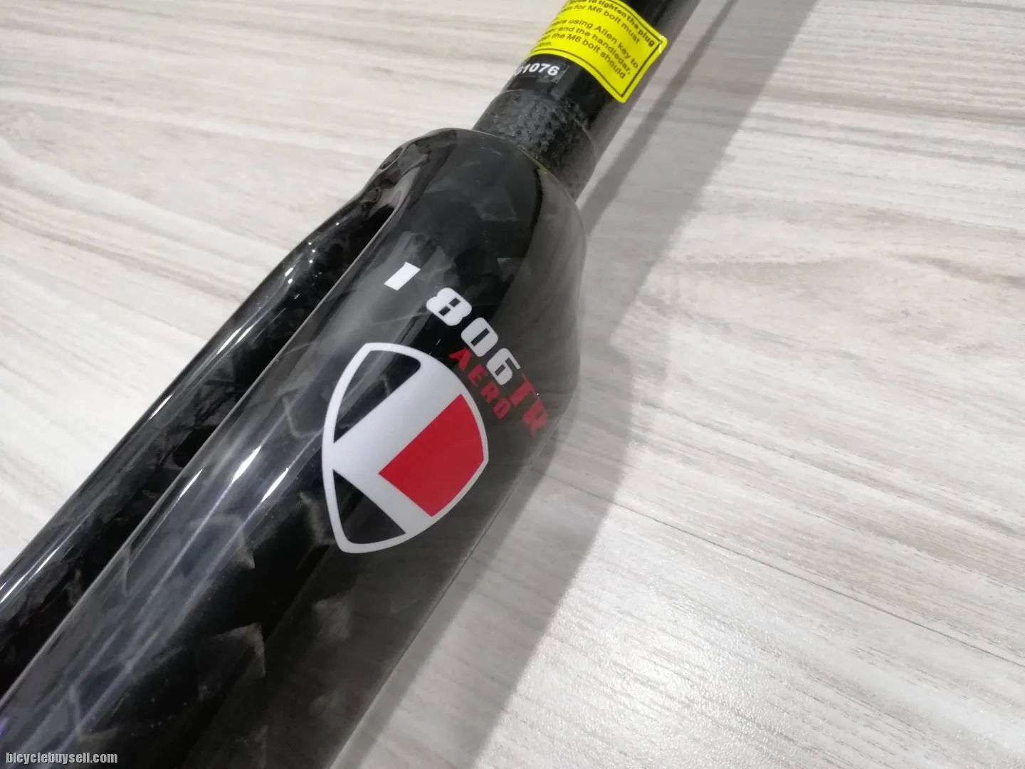 Leader I806TR Aero 700c Fixie/Road Full Carbon Fork