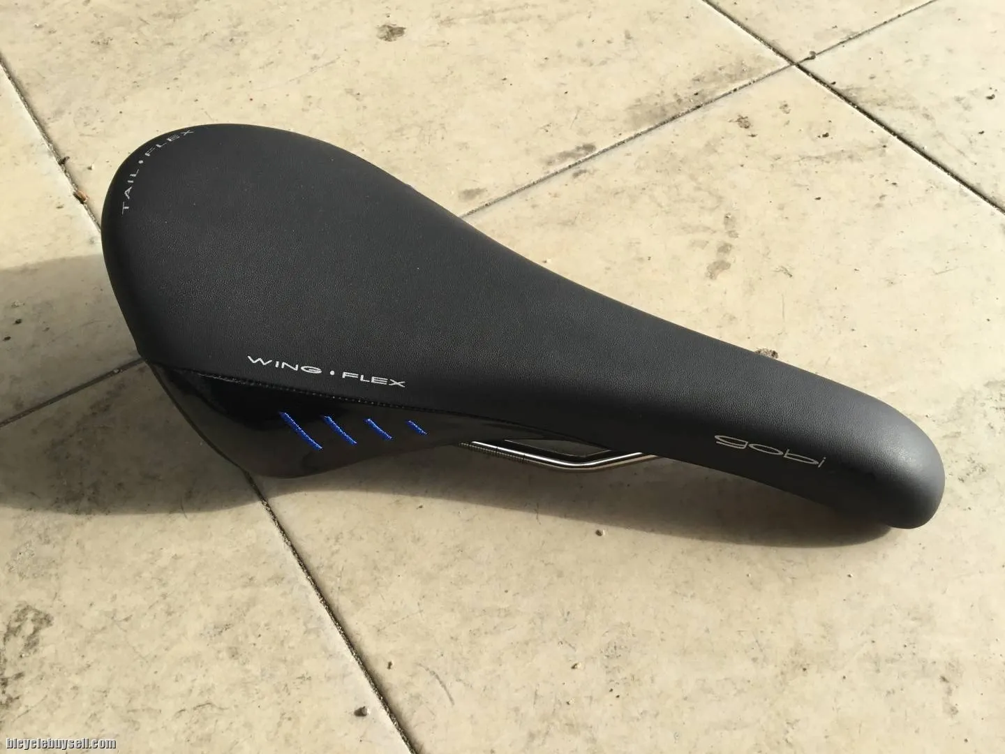 Fizik Gobi XM - Wing Flex - Handmade In Italy -- free courier
