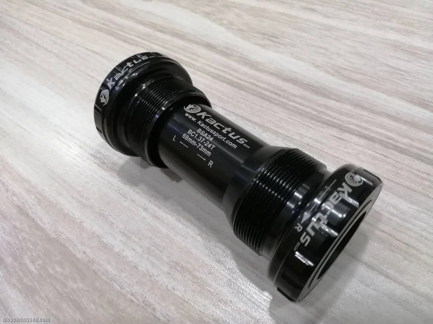 Kactus BSA24 Ceramic Bottom Brackets