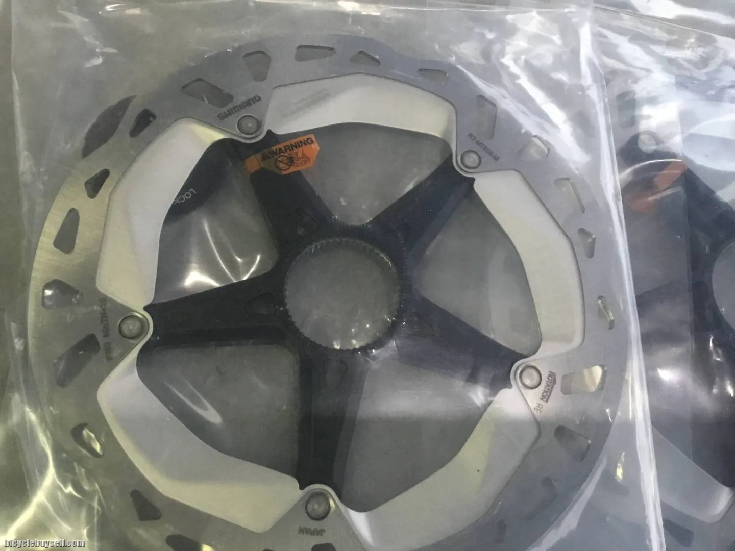 Shimano XT MT800 CenterLock Rotor 180mm | 1pair @ free pos