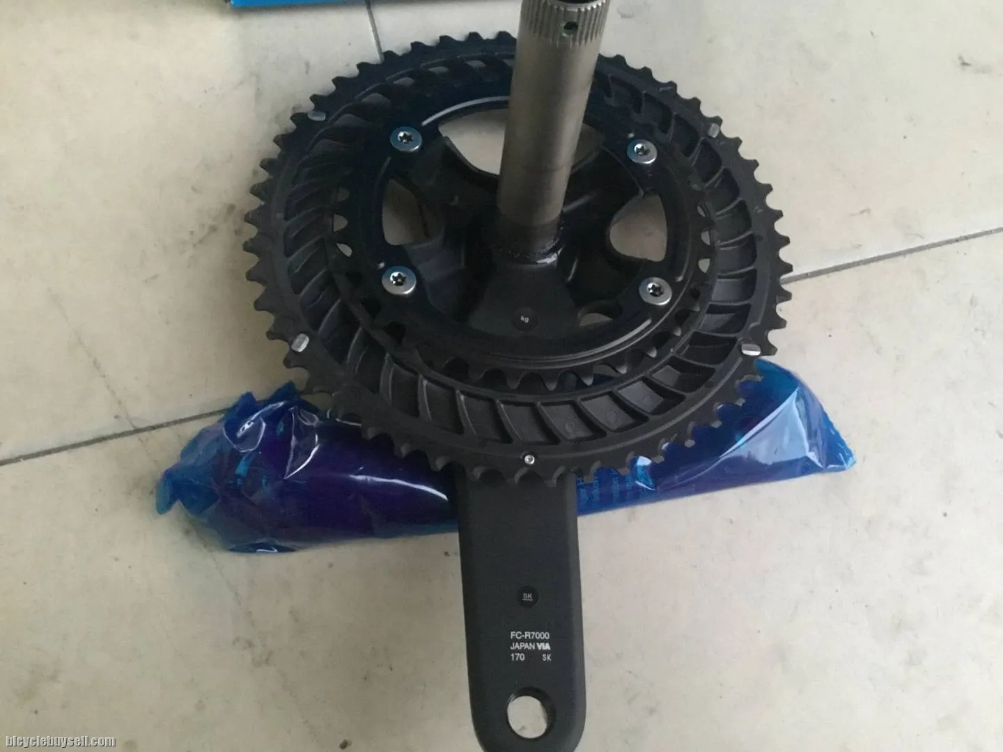 Shimano 105 R7000 Crankset 50/34T 11s -- free courier