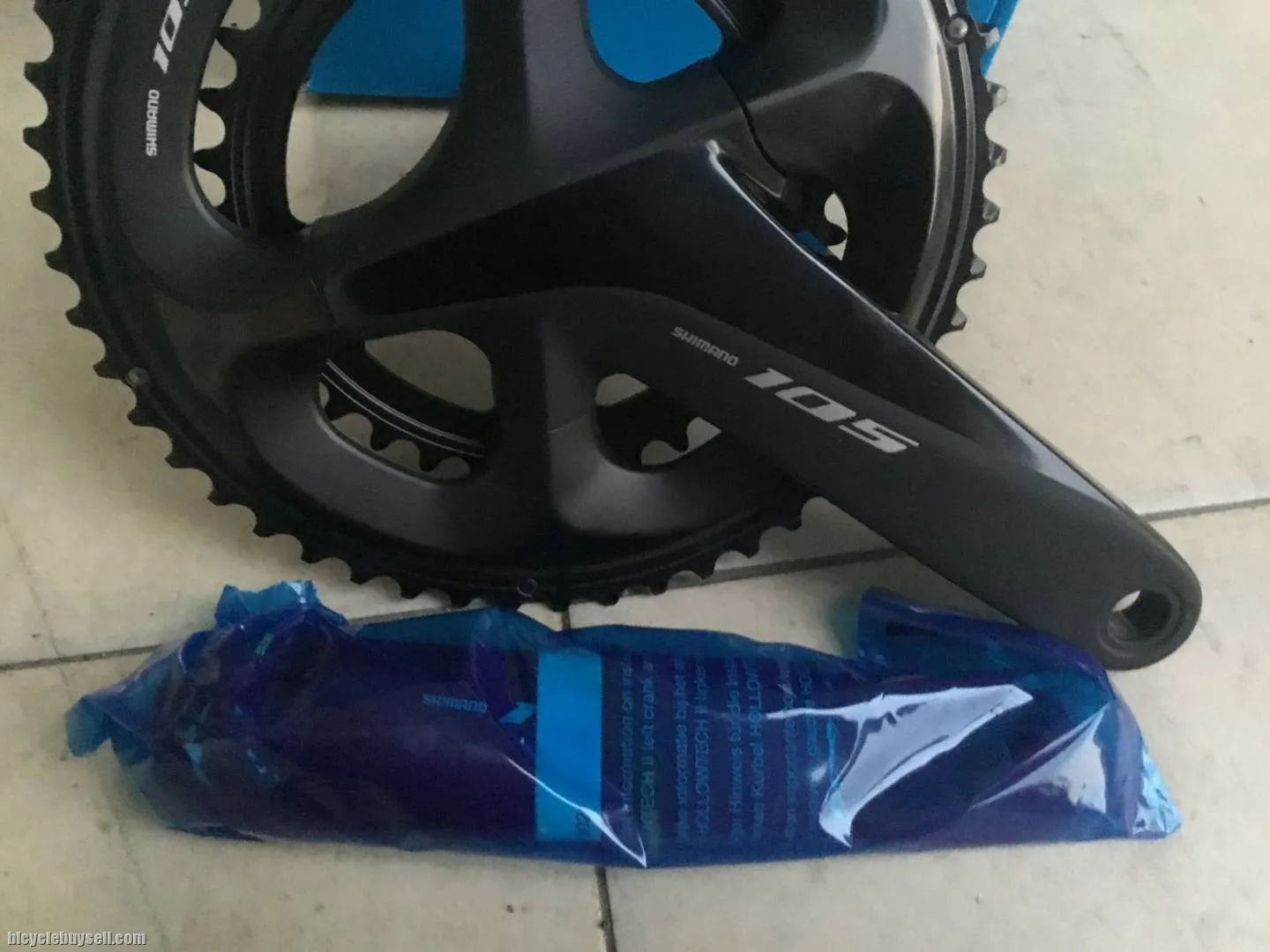 Shimano 105 R7000 Crankset 50/34T 11s -- free courier