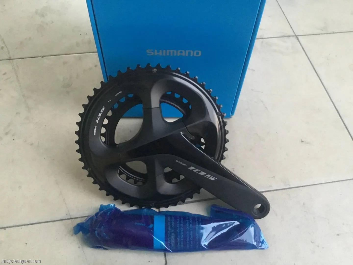 Shimano 105 R7000 Crankset 50/34T 11s -- free courier