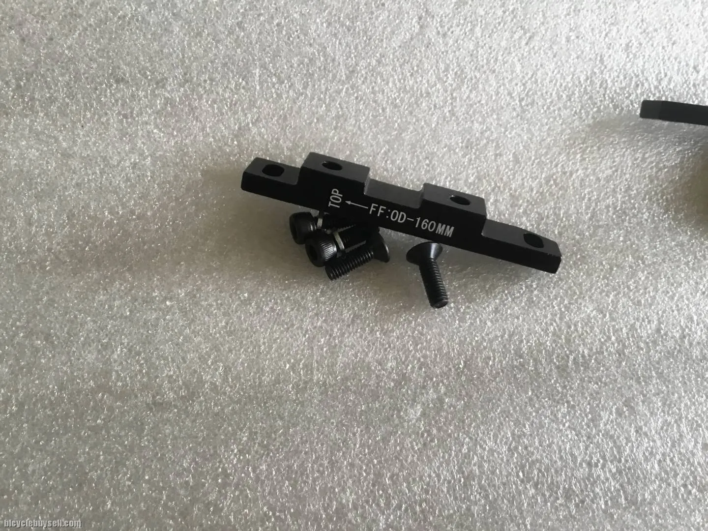 Roadbike Front PostMount Adaptor 160mm @ free pos