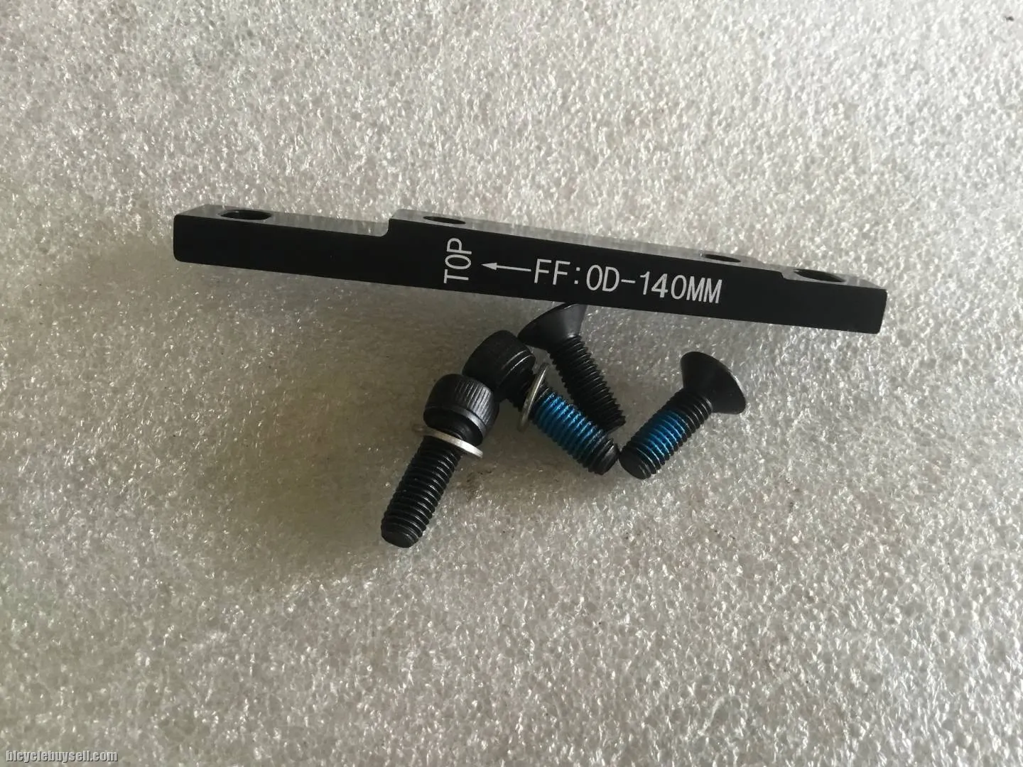 Roadbike Front PostMount Adaptor 140mm @ free pos