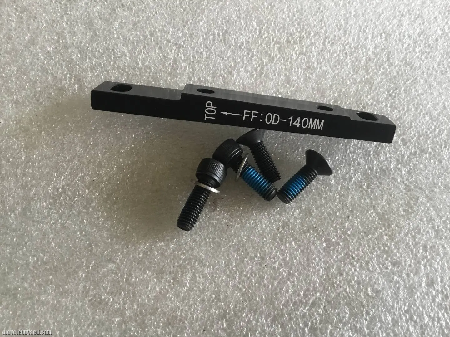 Roadbike Front PostMount Adaptor 140mm @ free pos