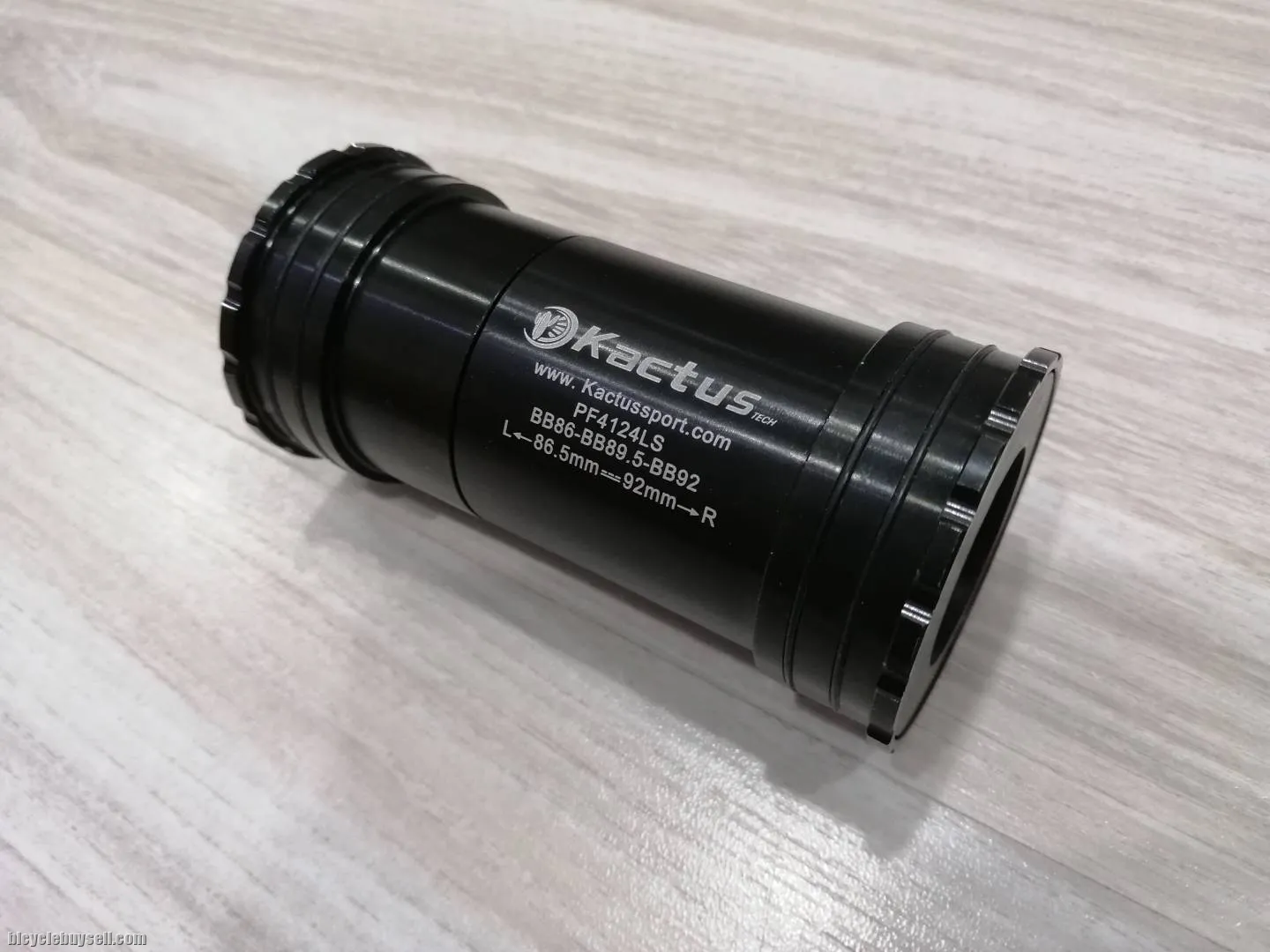 Kactus PF4124 Ceramic Bottom Brackets