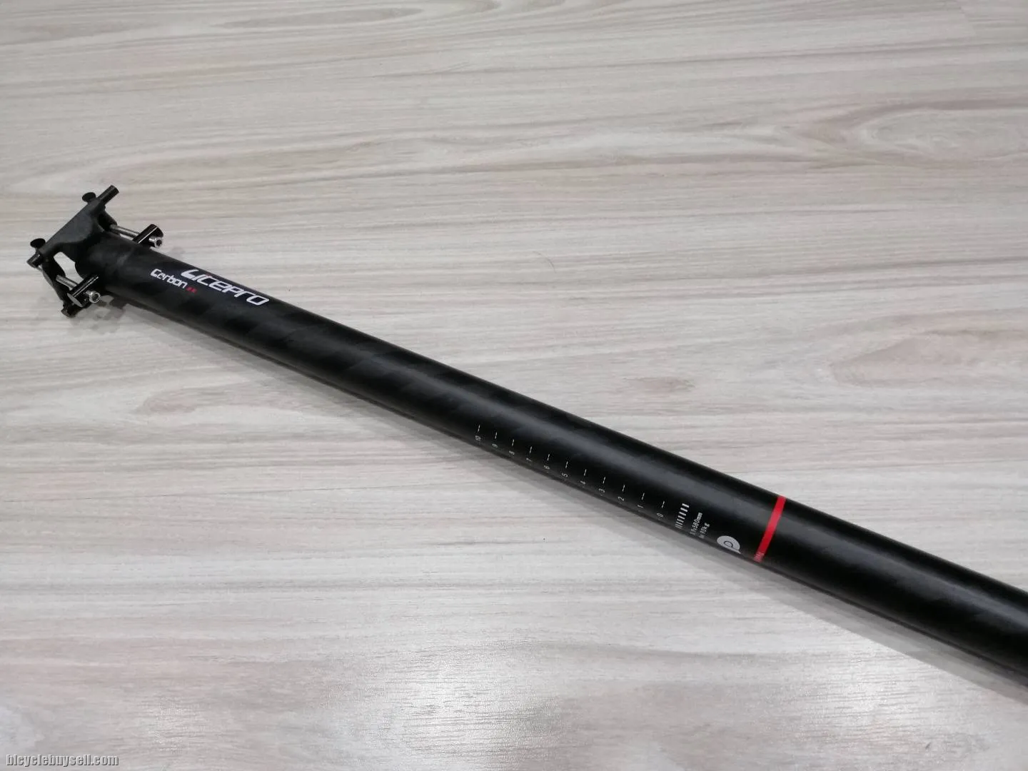 Original Litepro Carbon 33.9 x 580mm Carbon Seatpost