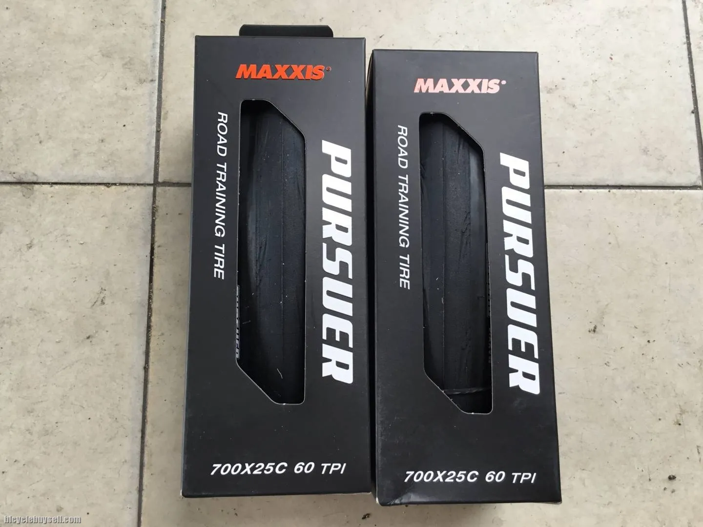 Maxxis Persuer RoadTires 25c - 1set - Taiwan -- free pos