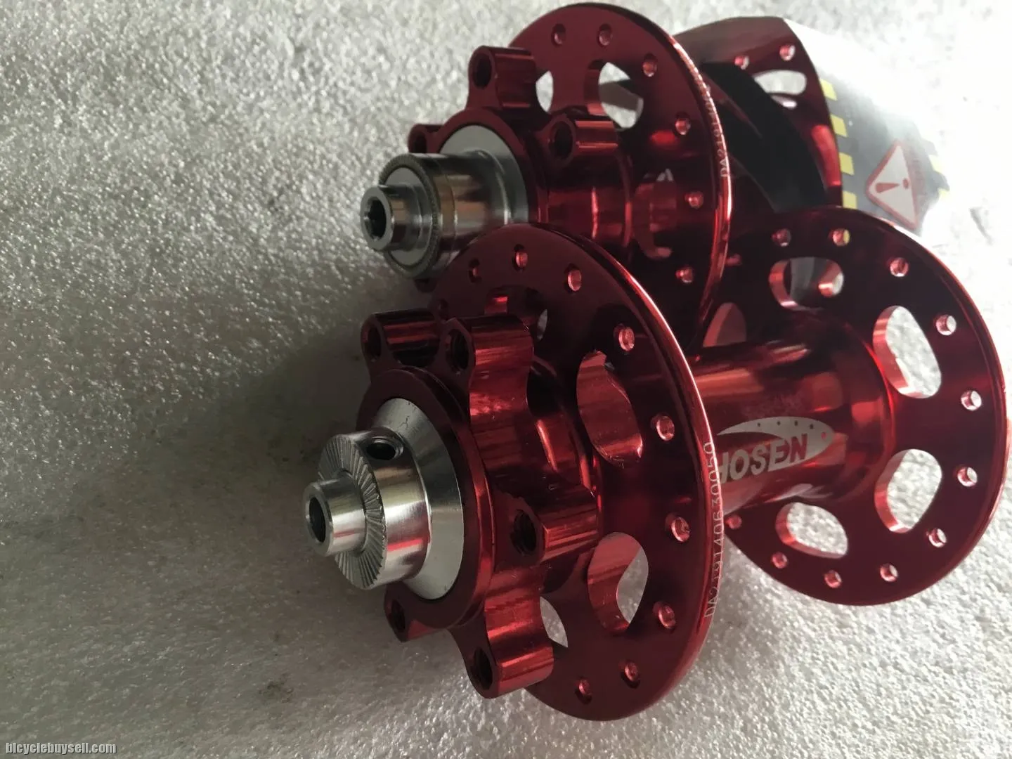 Chosen 8256 Performance Hubs 32H @ free pos