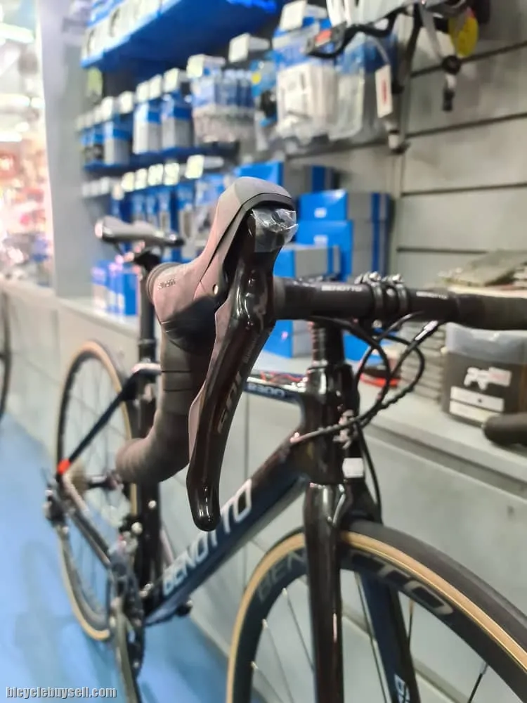 Benotto R300 Carbon Roadbike -105;R7000 Mix- (Brand New !!!)