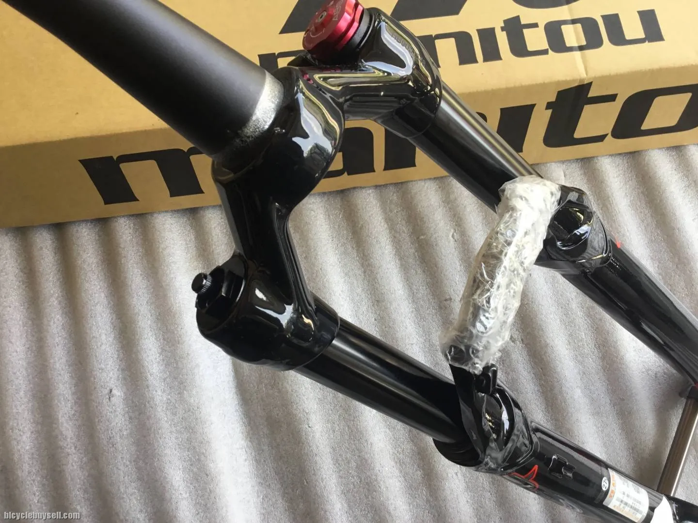 Manitou Marvel Comp 27.5 Remote AirForks | Taiwan @ free pos
