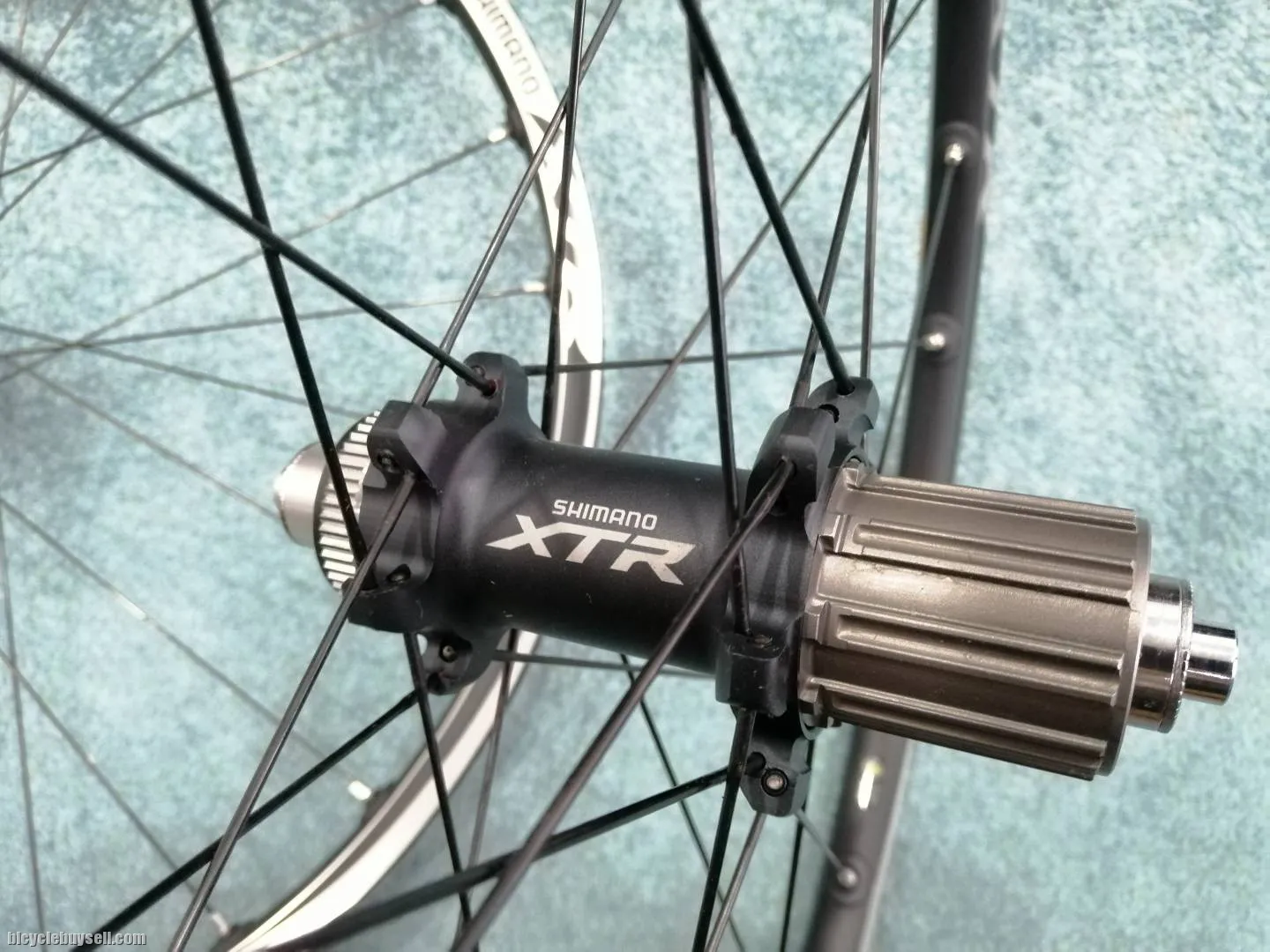 Shimano XTR WH- M985 26" 11 Speed Wheel Set