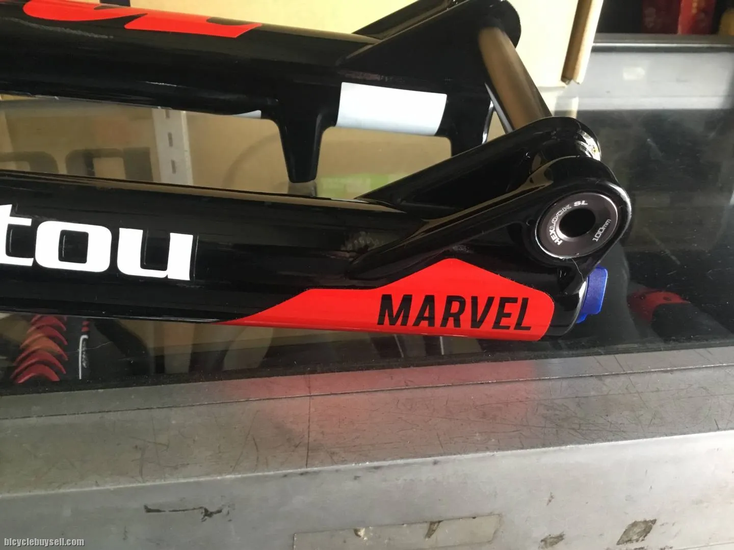 Manitou Marvel Comp Fork 27.5er Remote / Taiwan (free pos w.m)
