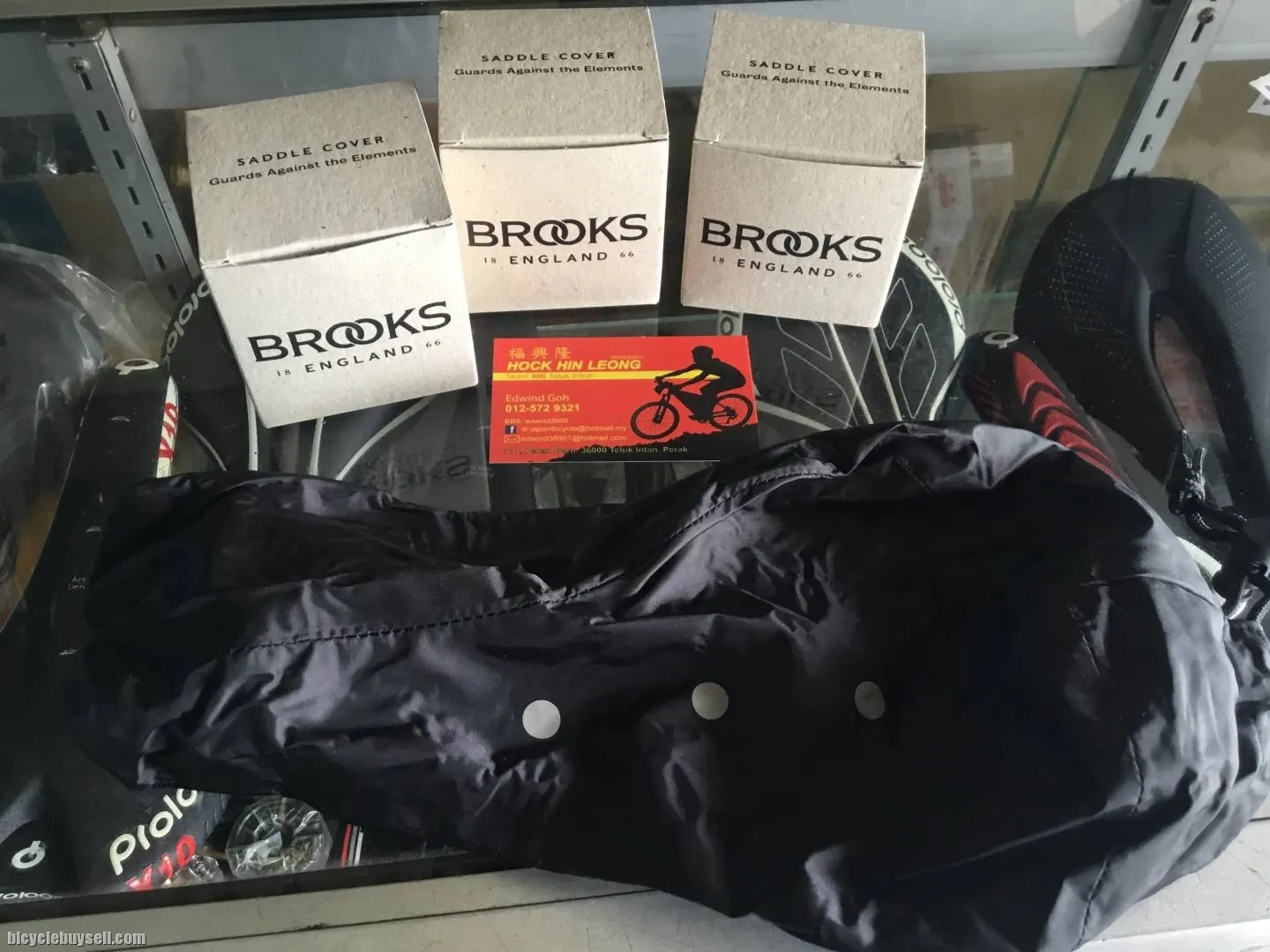 Brooks Rain Cover Saddles (free pos w.m)