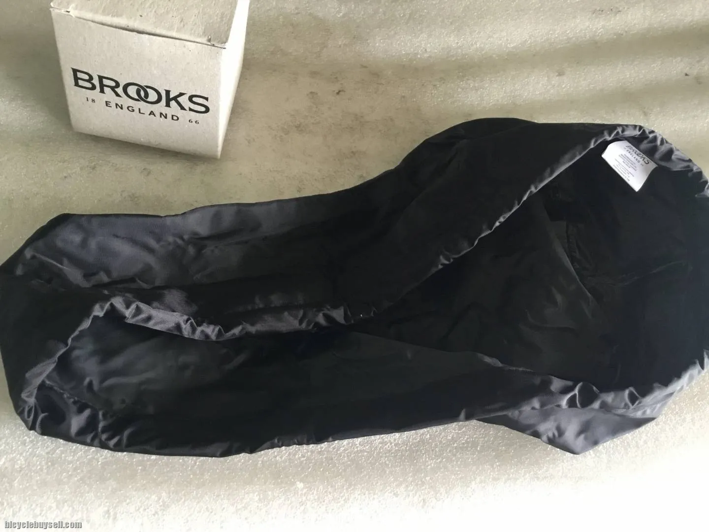 Brooks England Saddles Rain Cover @ free pos