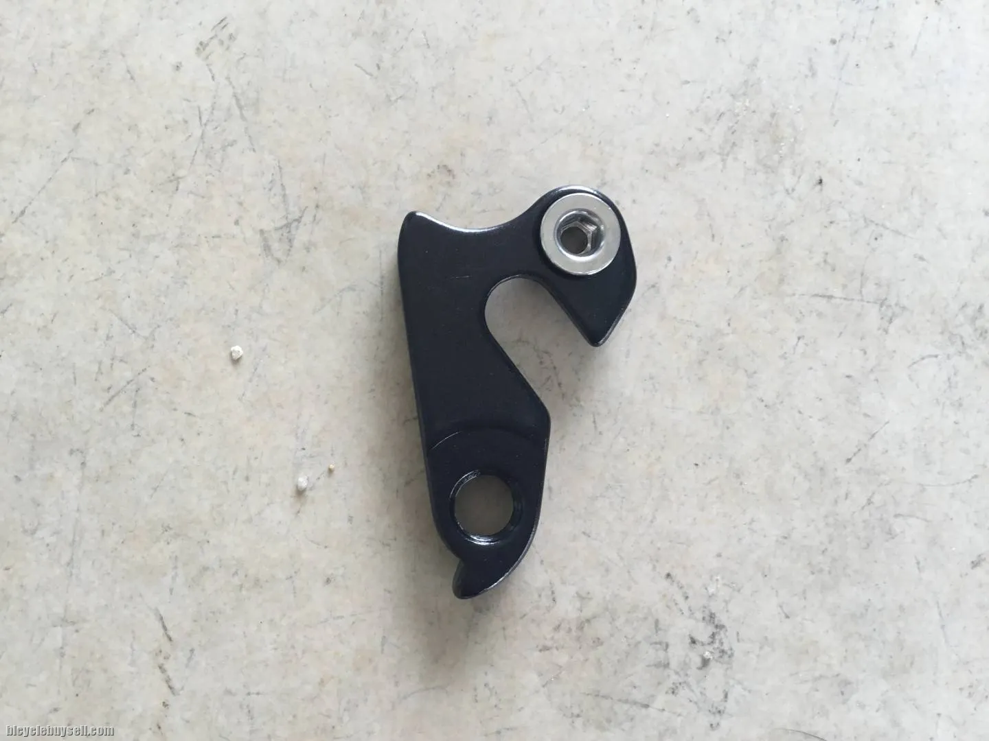 Canyon No.33 Rear Deraileur Hanger -- free courier