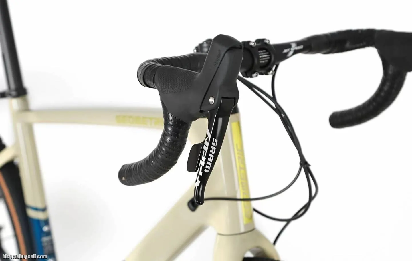 Geometric Escape Sram Apex 1 Gravel Bike 11 Speed