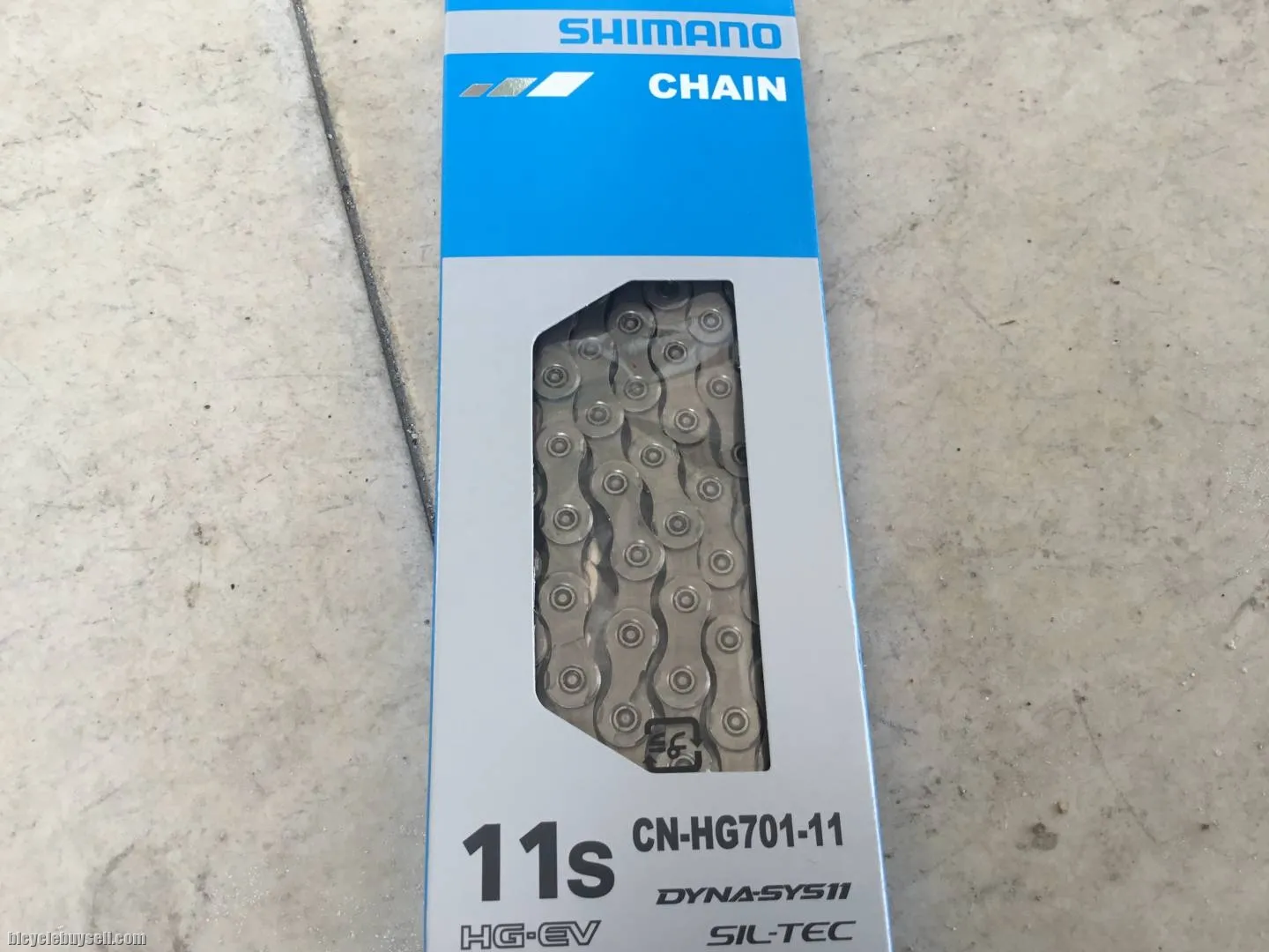 Shimano 11speed Chain HG701 Ultegra/XT -- free courier