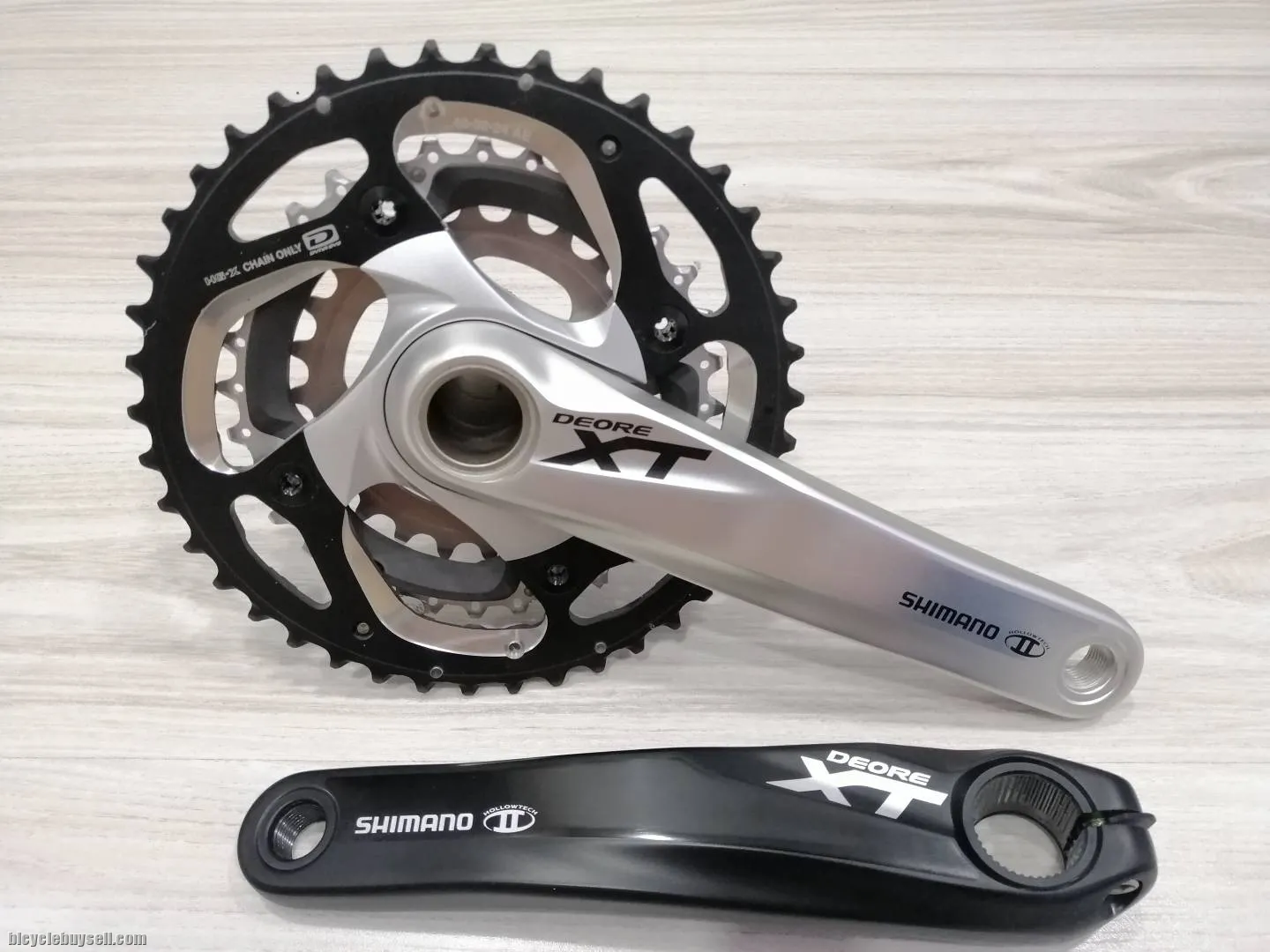 Shimano XT M780 42/32/24T 175mm 3 x 10 Speed Crank Set