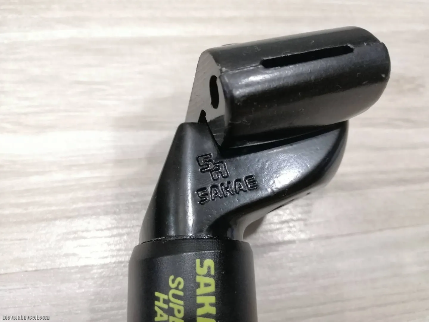 SR Sakae TCO 28.6 x 300mm Seatpost