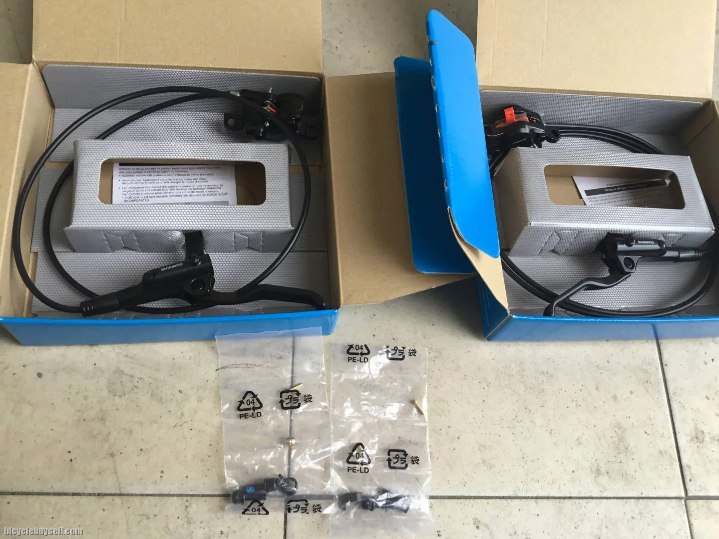 Shimano hidaulic brake M200 -- free Courier