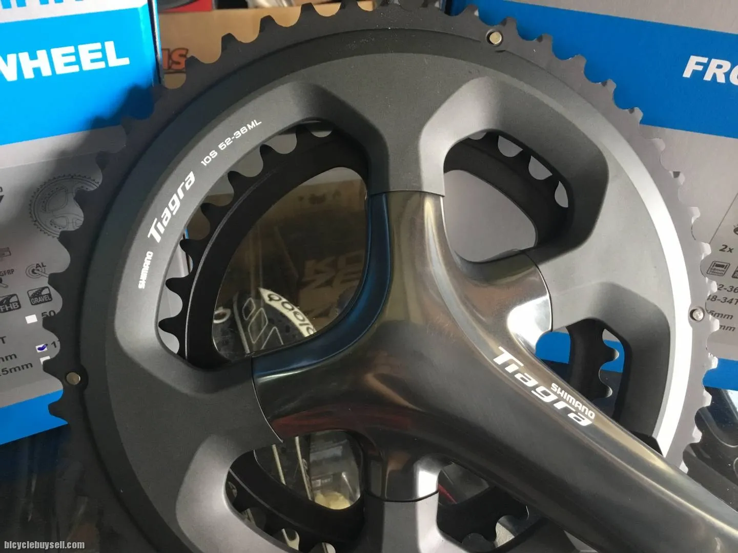 Shimano Tiagra Crankset 52/36T / Japan (free pos w.m)
