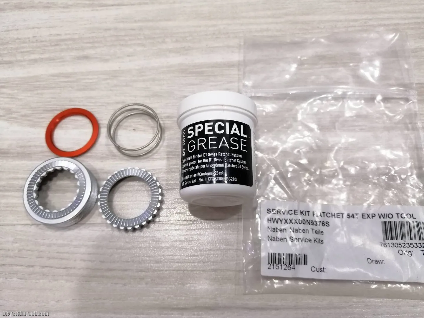 DT Swiss 240 Exp 54T Ratchet Kit