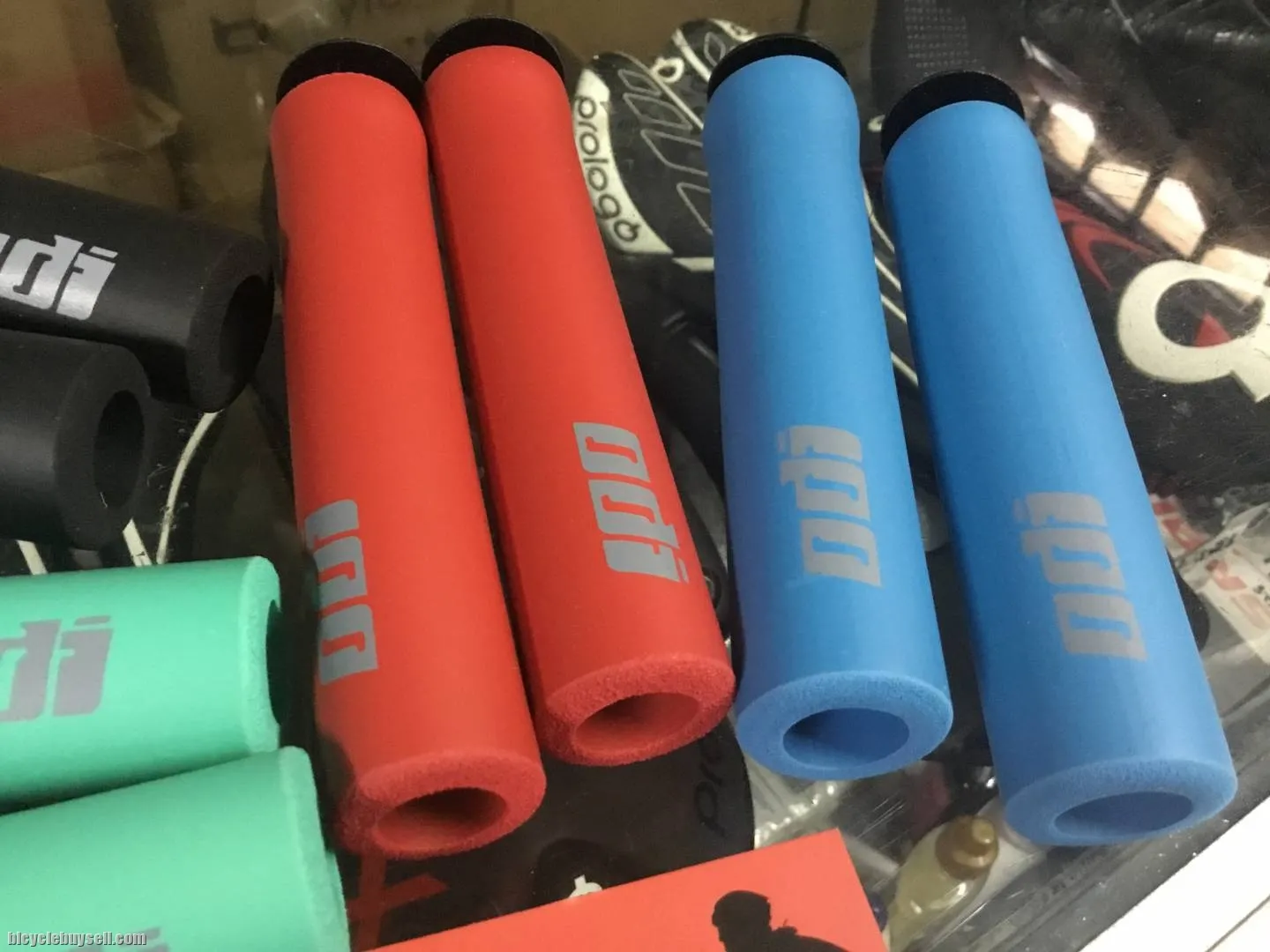 Silicone Grip / Mtb - ODI  (free pos w.m)