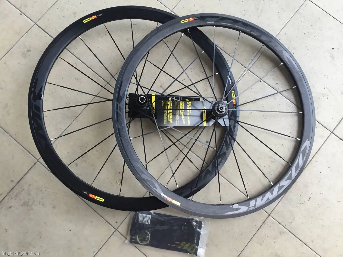 Mavic Cosmic Pro 40mm Road Wheelset - Romania -- free courier