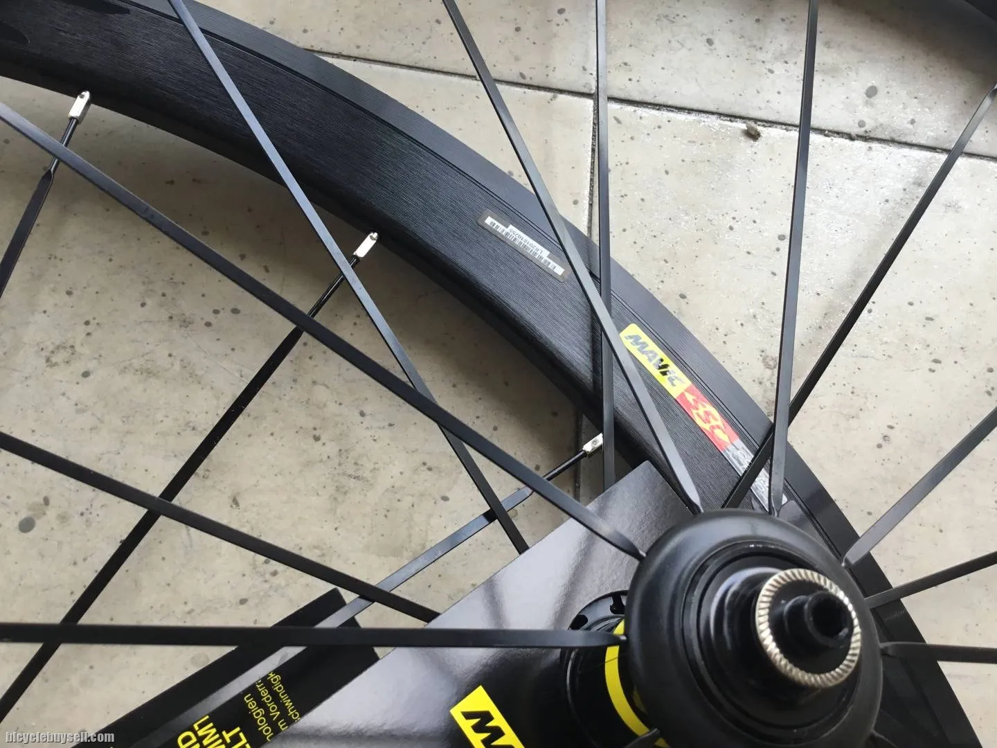 Mavic Cosmic Pro 40mm Road Wheelset - Romania -- free courier