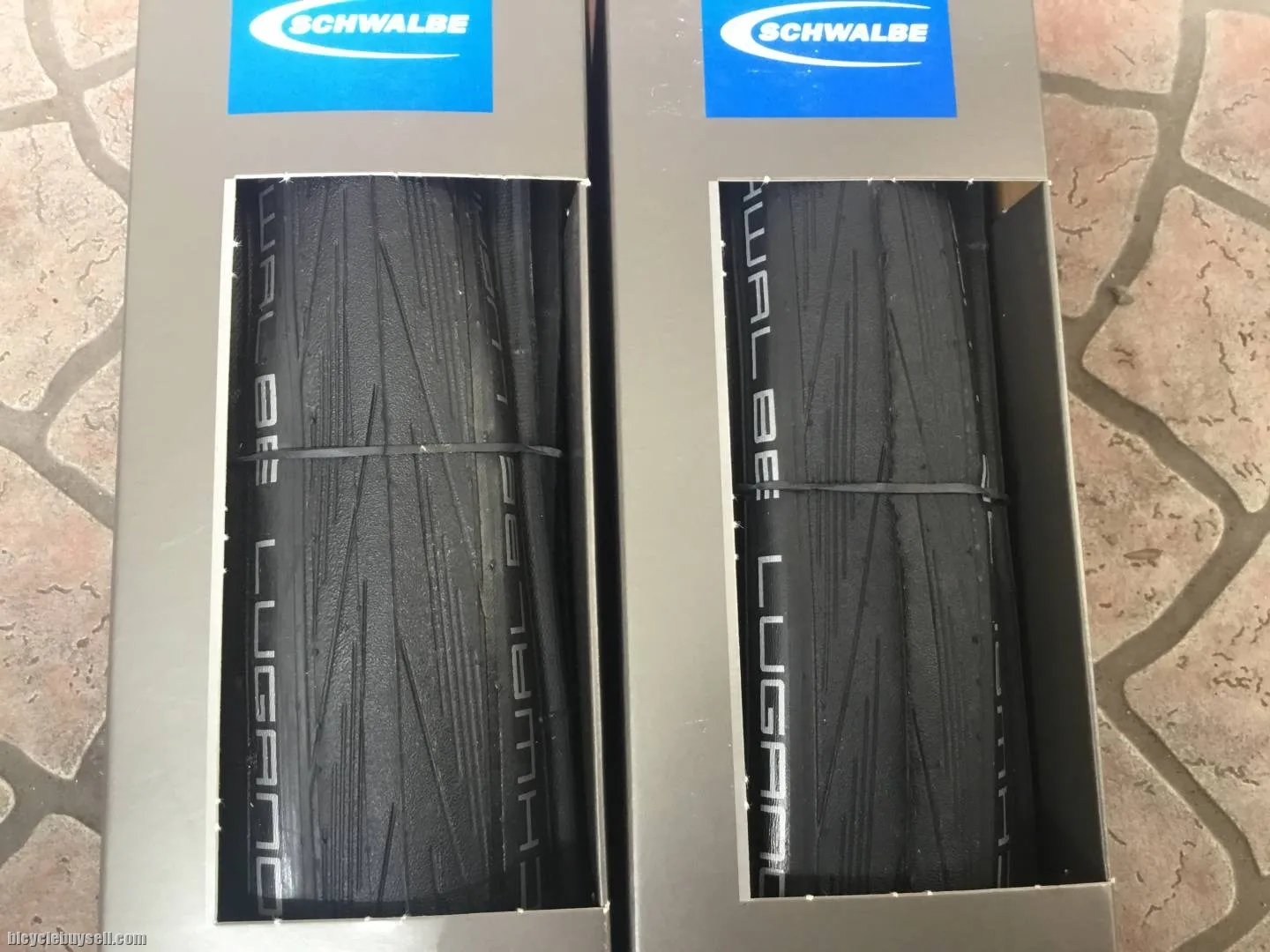 Schwalbe Lugano2 700/25c (1Pair) K-Guard - SIC Compound -- free courier