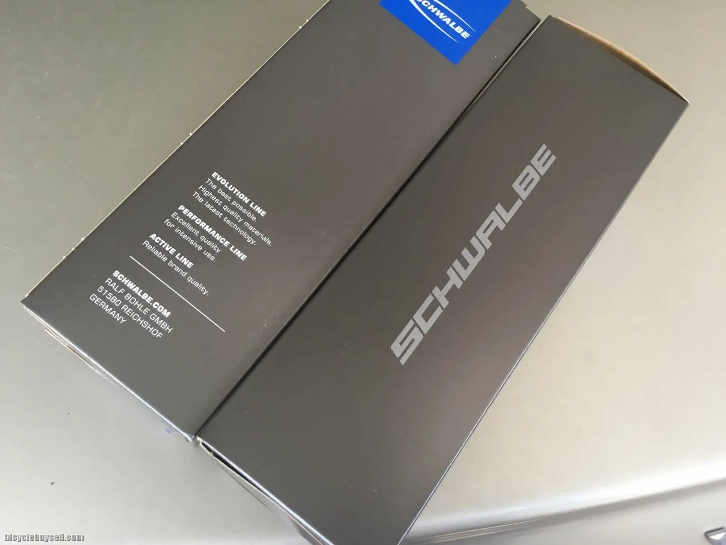 Schwalbe Lugano2 Folding Road Tires | 700x25c | 1pair @ free pos