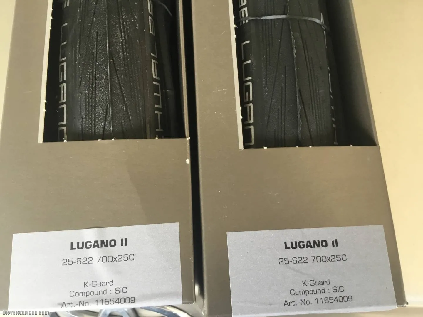 Schwalbe Lugano2 Folding Road Tires | 700x25c | 1pair @ free pos