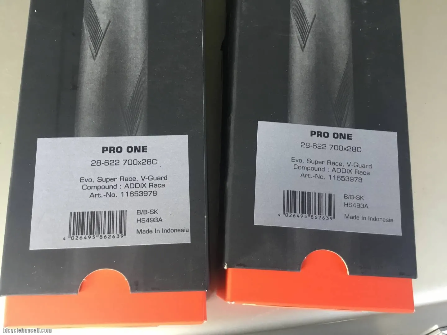 Schwalbe Pro One 28c | Tube Type | 1set @ free pos