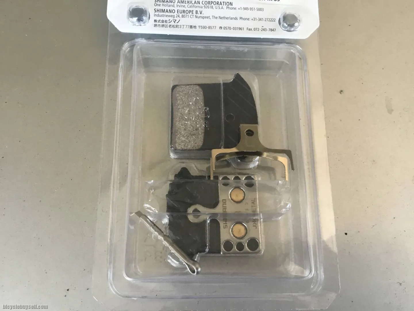 Shimano XT Metal Fin Pad J04C @ free pos