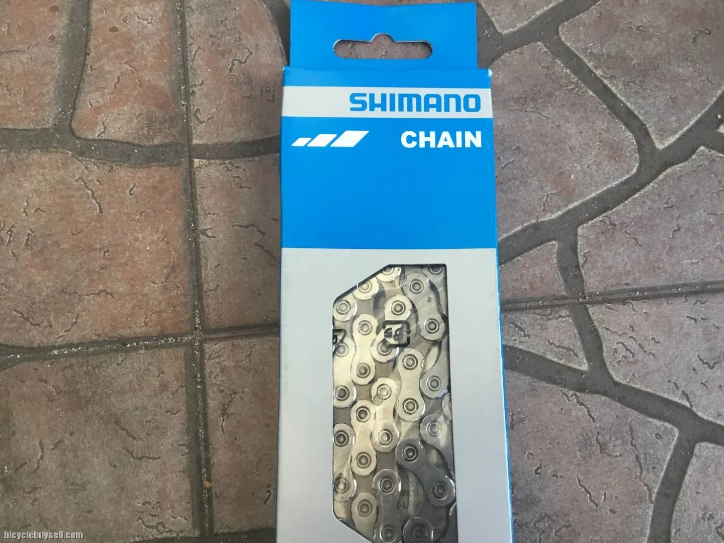 Shimano 105 Narrow 11s Chain 126L - Japan - free courier
