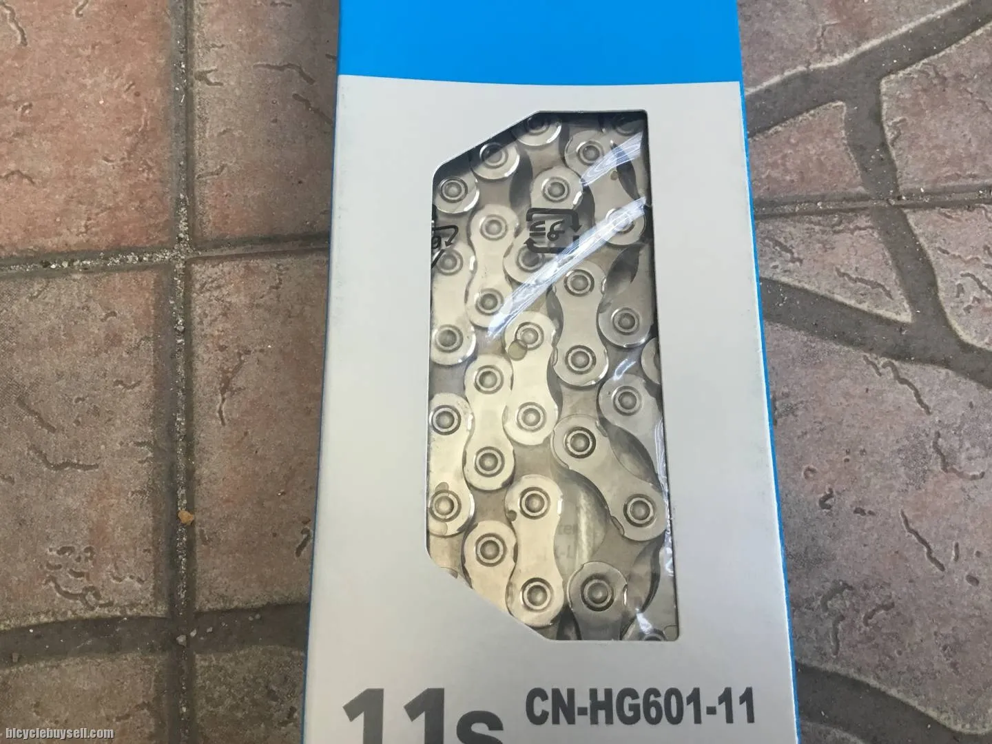 Shimano 105 Narrow 11s Chain 126L - Japan - free courier