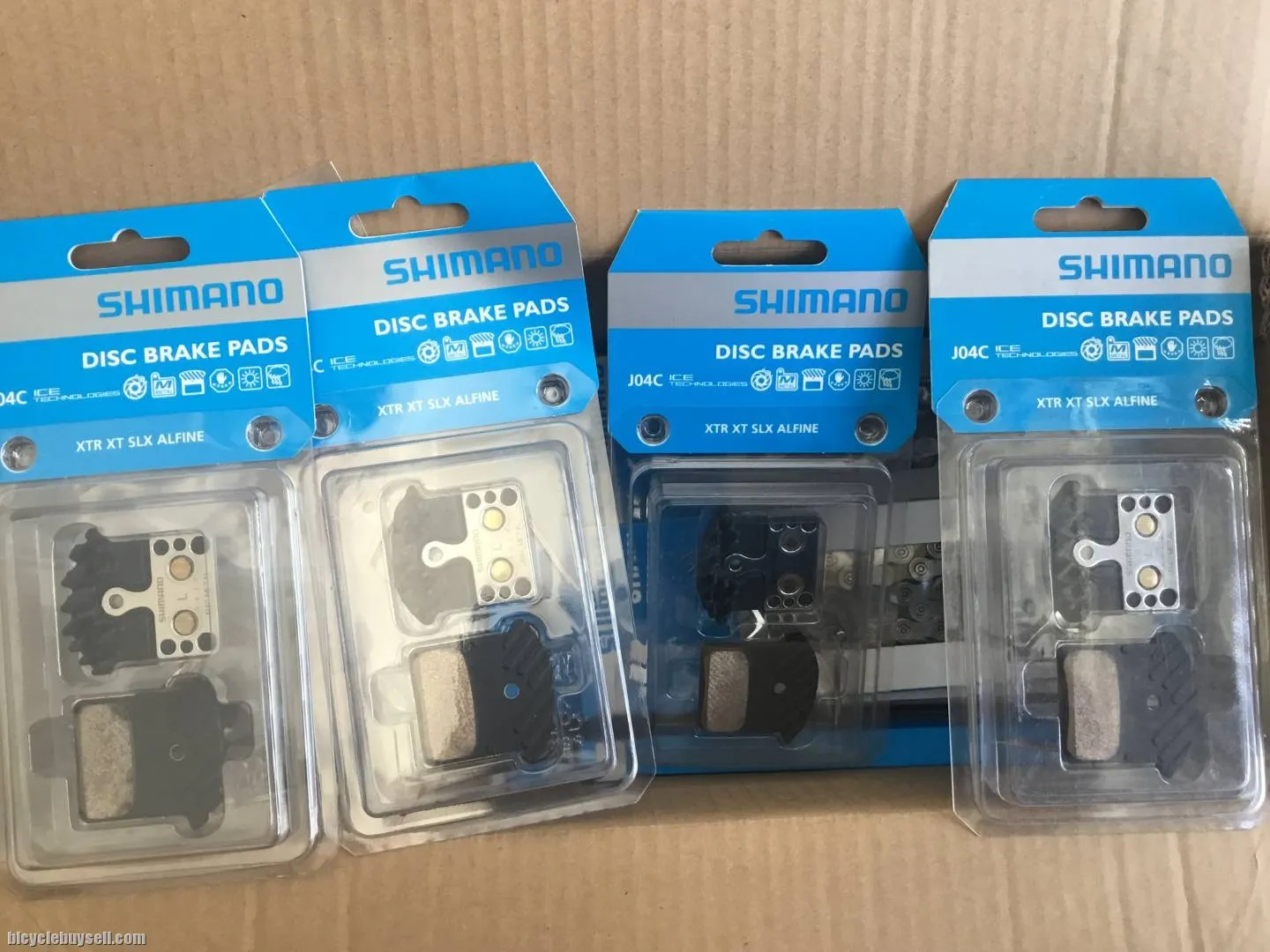 Shimano XT Cooler Metal FinPad - J04C (free pos w.m)