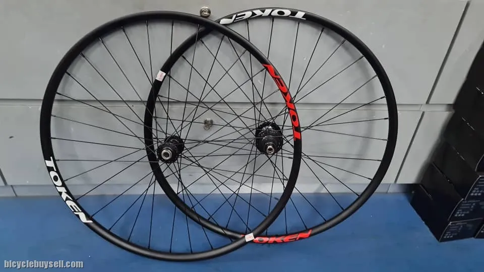 Token 29er Wheelset with XT Microspline Hub -Boost- (M8100) Brand New !!!